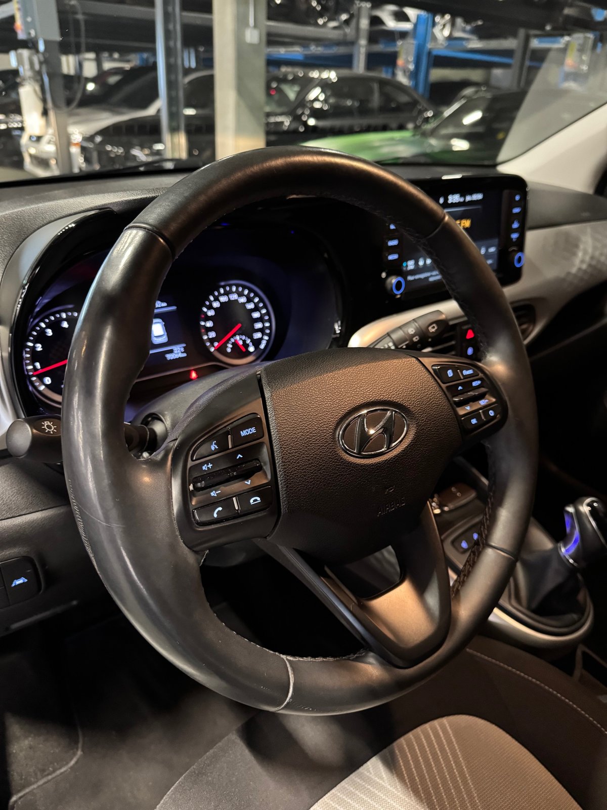 HYUNDAI i10 1.2 Launch Plus Automat, Essence, Occasion / Utilisé, Automatique - 7
