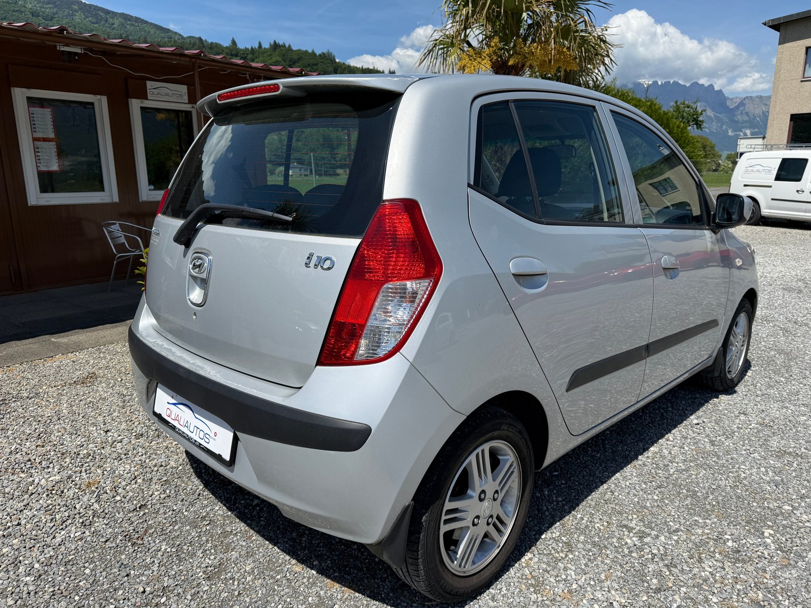 HYUNDAI i10 1.1 Style, Petrol, Second hand / Used, Automatic - 4