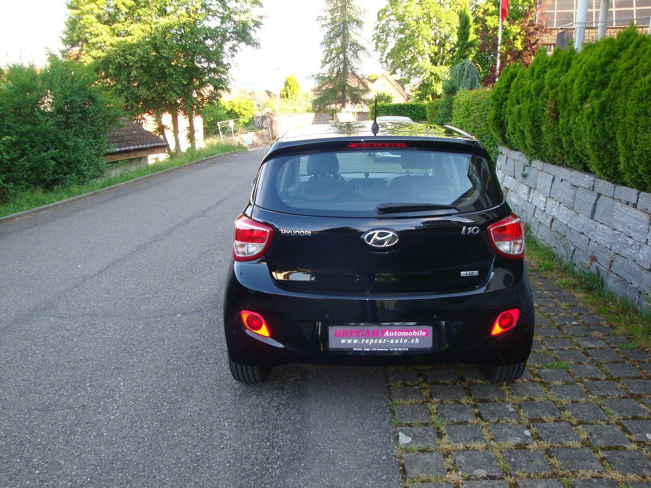 HYUNDAI i10 1.2 Premium Automatic, Benzin, Occasion / Gebraucht, Automatik - 4