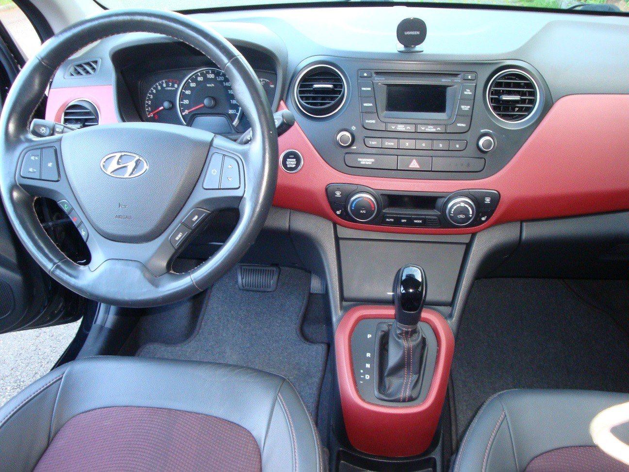 HYUNDAI i10 1.2 Premium Automatic, Benzin, Occasion / Gebraucht, Automatik - 5