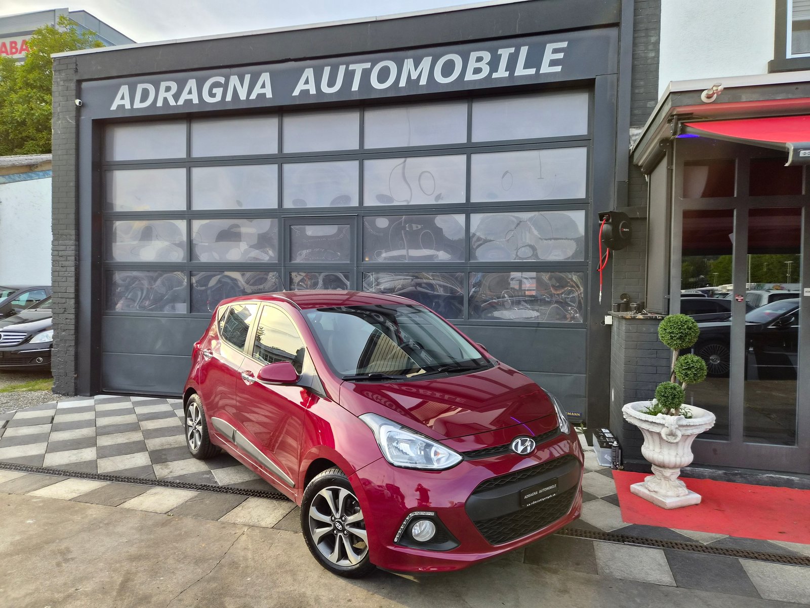 HYUNDAI i10 1.2 Premium Automatic