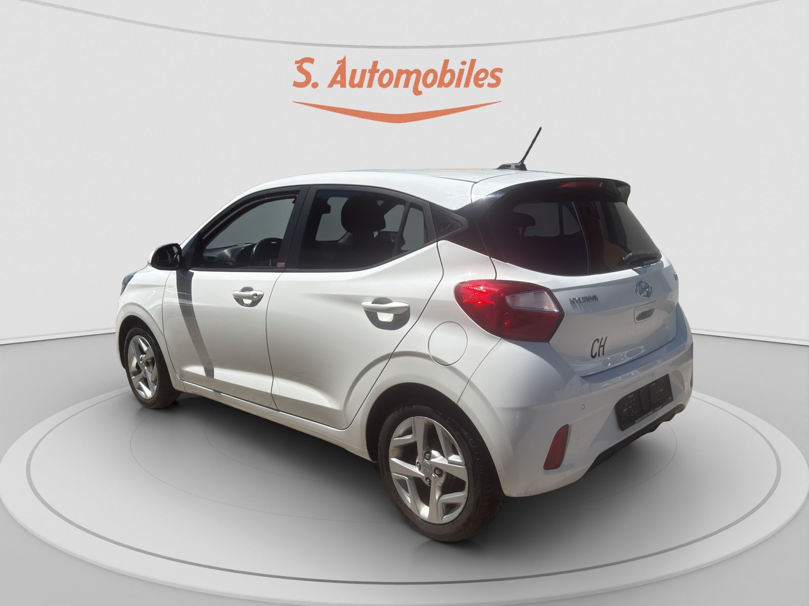 HYUNDAI i10 1.0 Launch Automat, Essence, Occasion / Utilisé, Automatique - 4