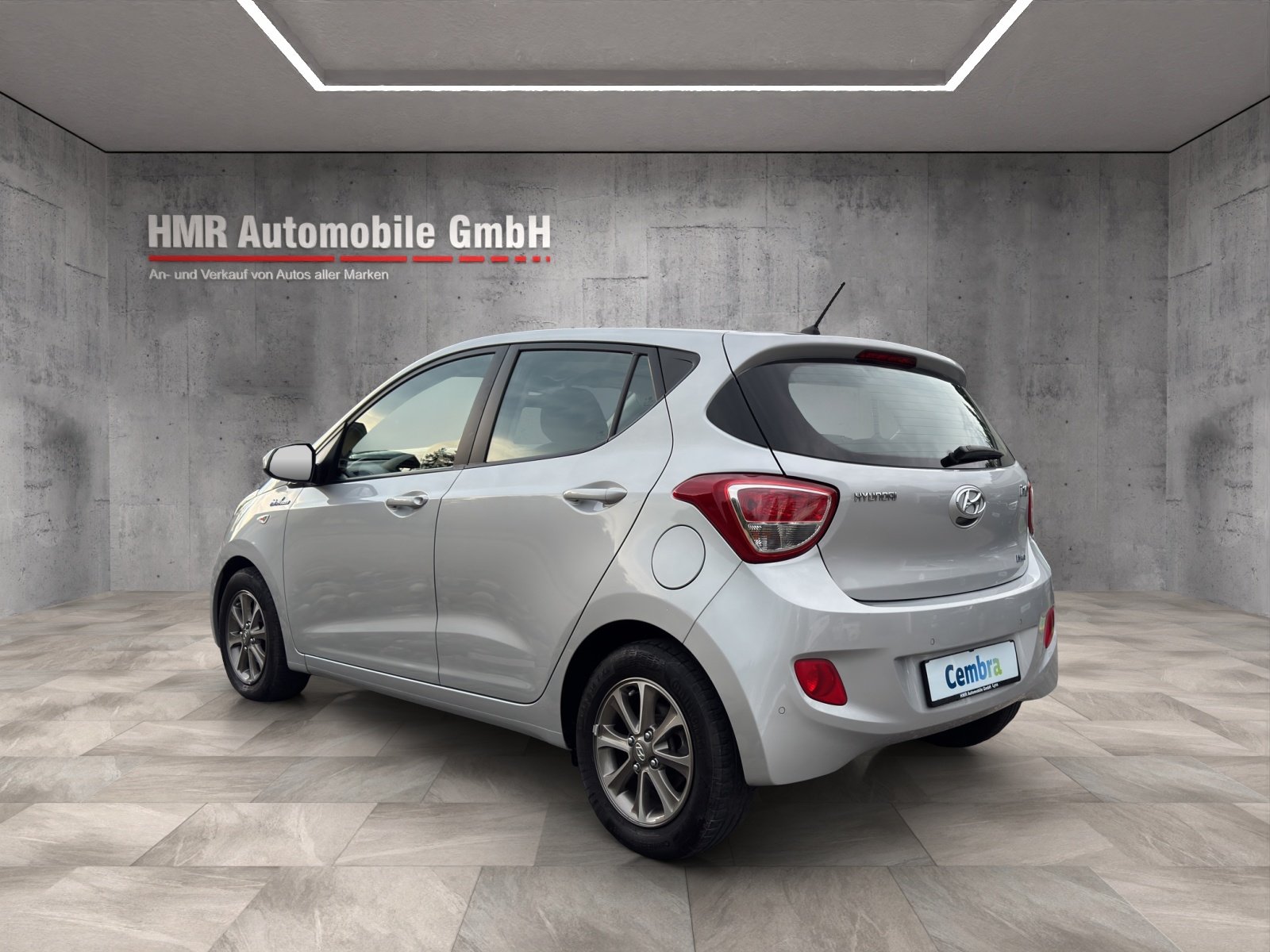 HYUNDAI i10 1.0 Amplia, Benzin, Occasion / Gebraucht, Handschaltung - 2