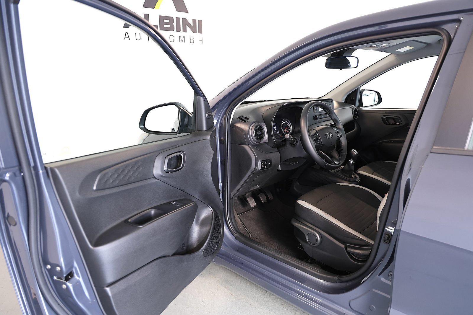HYUNDAI i10 1.0 Pica, Benzin, Occasion / Gebraucht, Handschaltung - 6
