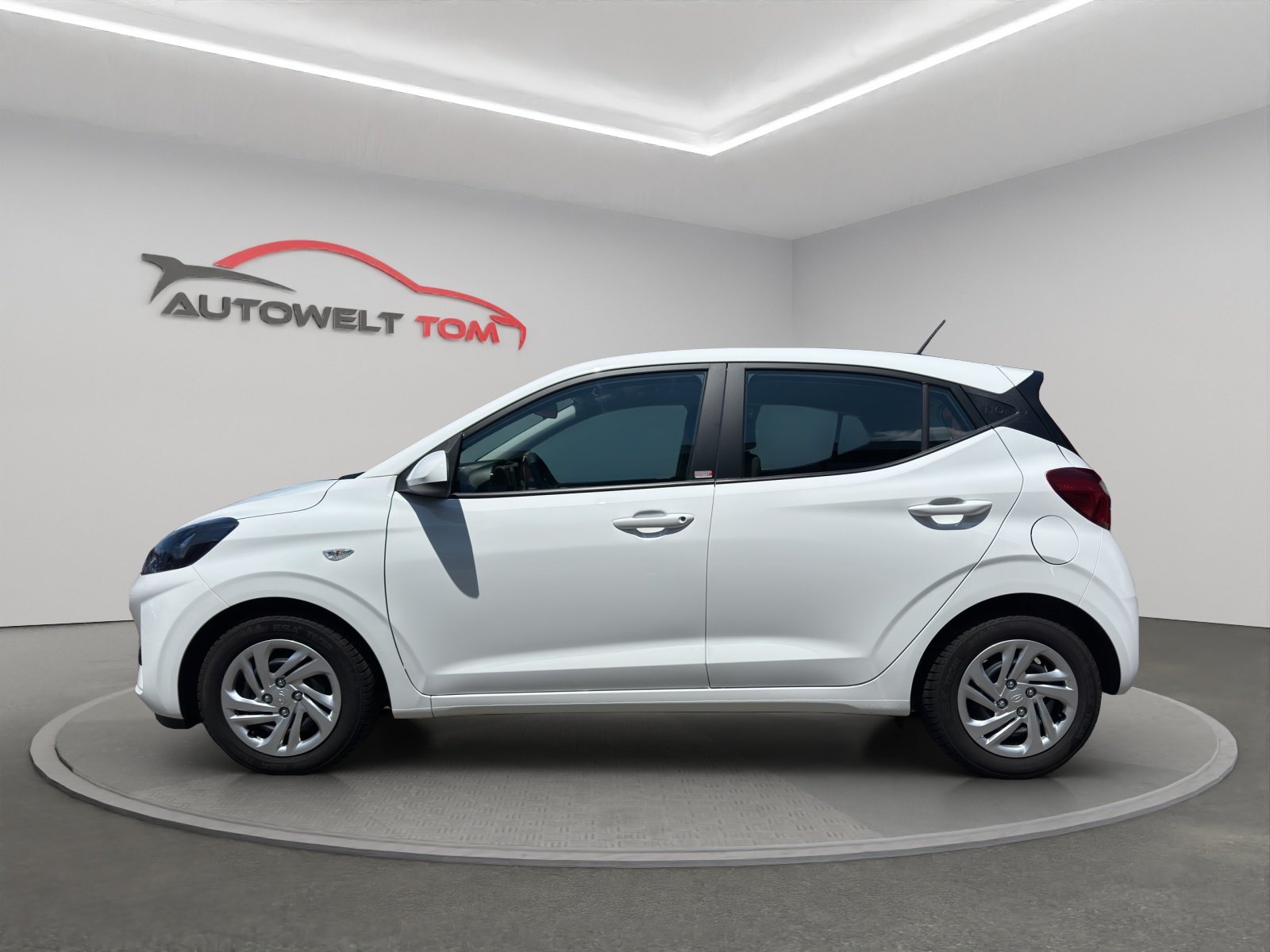 HYUNDAI i10 1.0 Origo *Automat*Rückfahrkamera*Tempomat*, Petrol, Second hand / Used, Automatic - 2