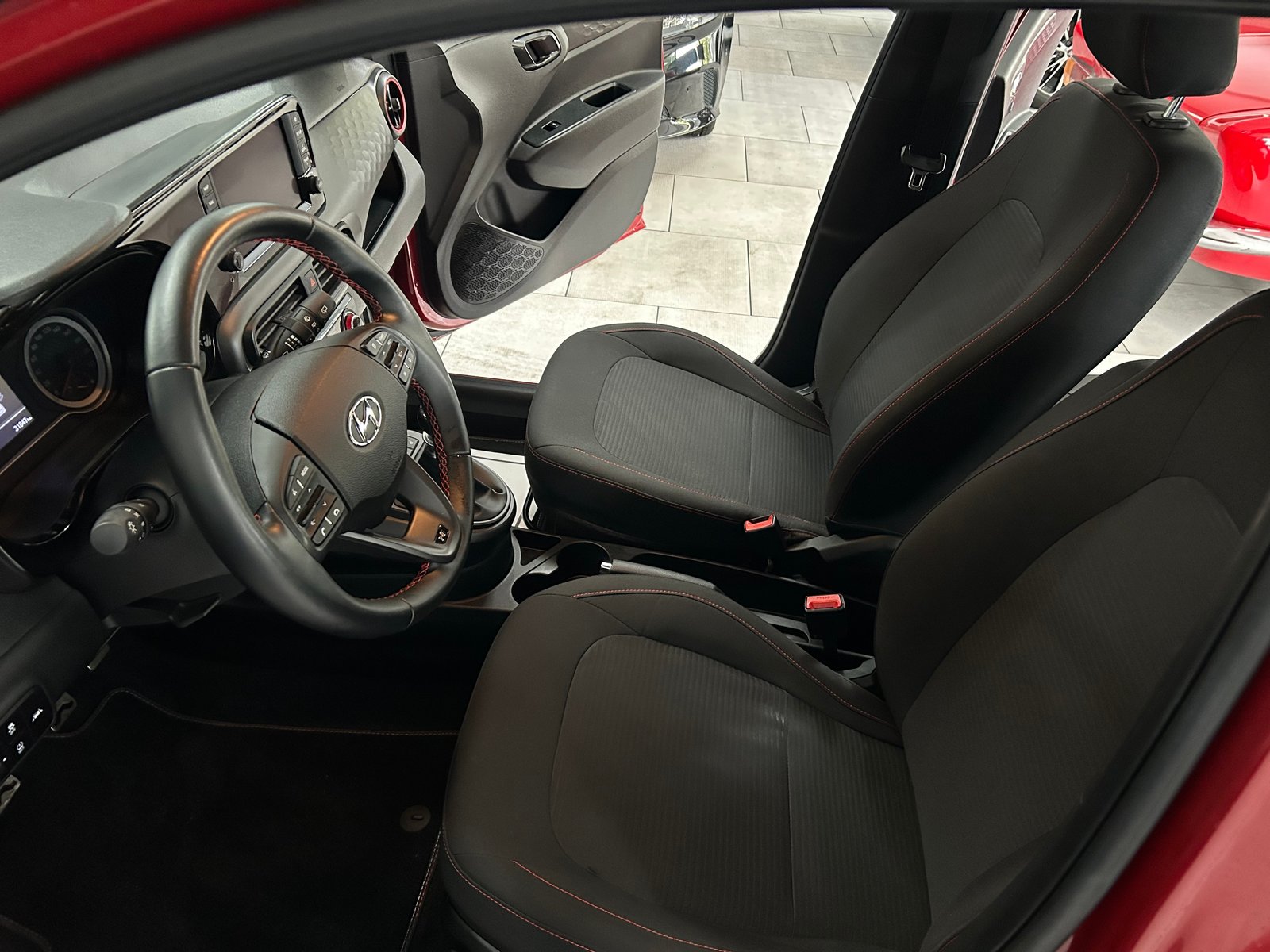 HYUNDAI i10 1.0 T-GDI N Line, Benzin, Occasion / Gebraucht, Handschaltung - 6