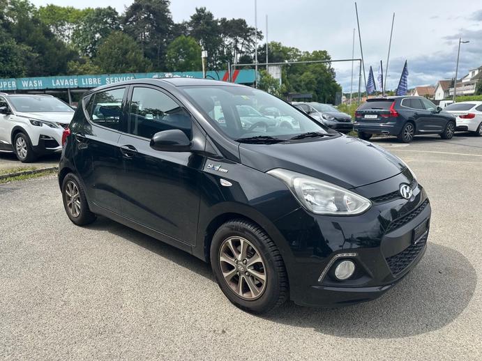 HYUNDAI i10 1.0 Amplia, Benzin, Occasion / Gebraucht, Handschaltung