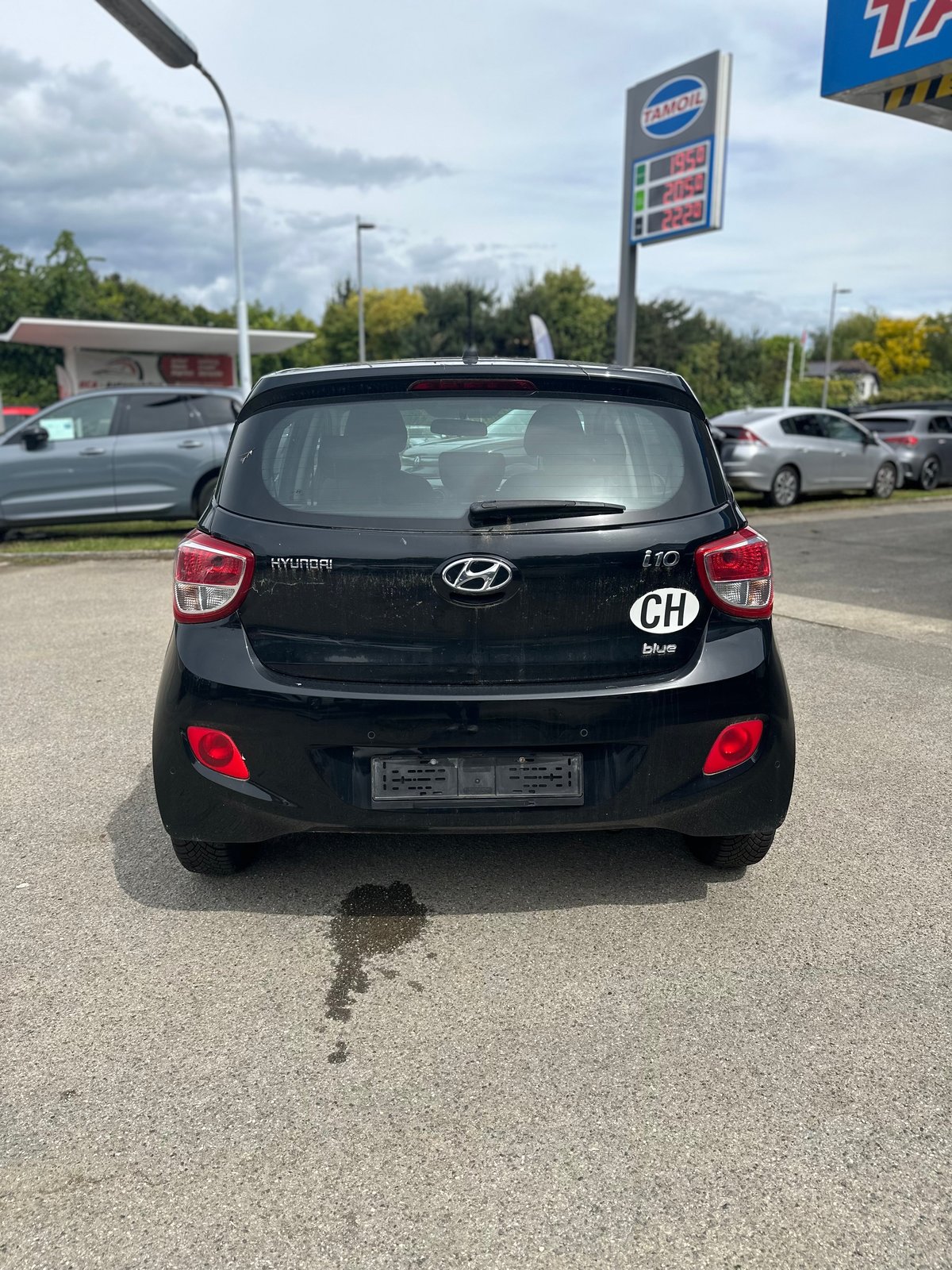 HYUNDAI i10 1.0 Amplia, Benzin, Occasion / Gebraucht, Handschaltung - 5