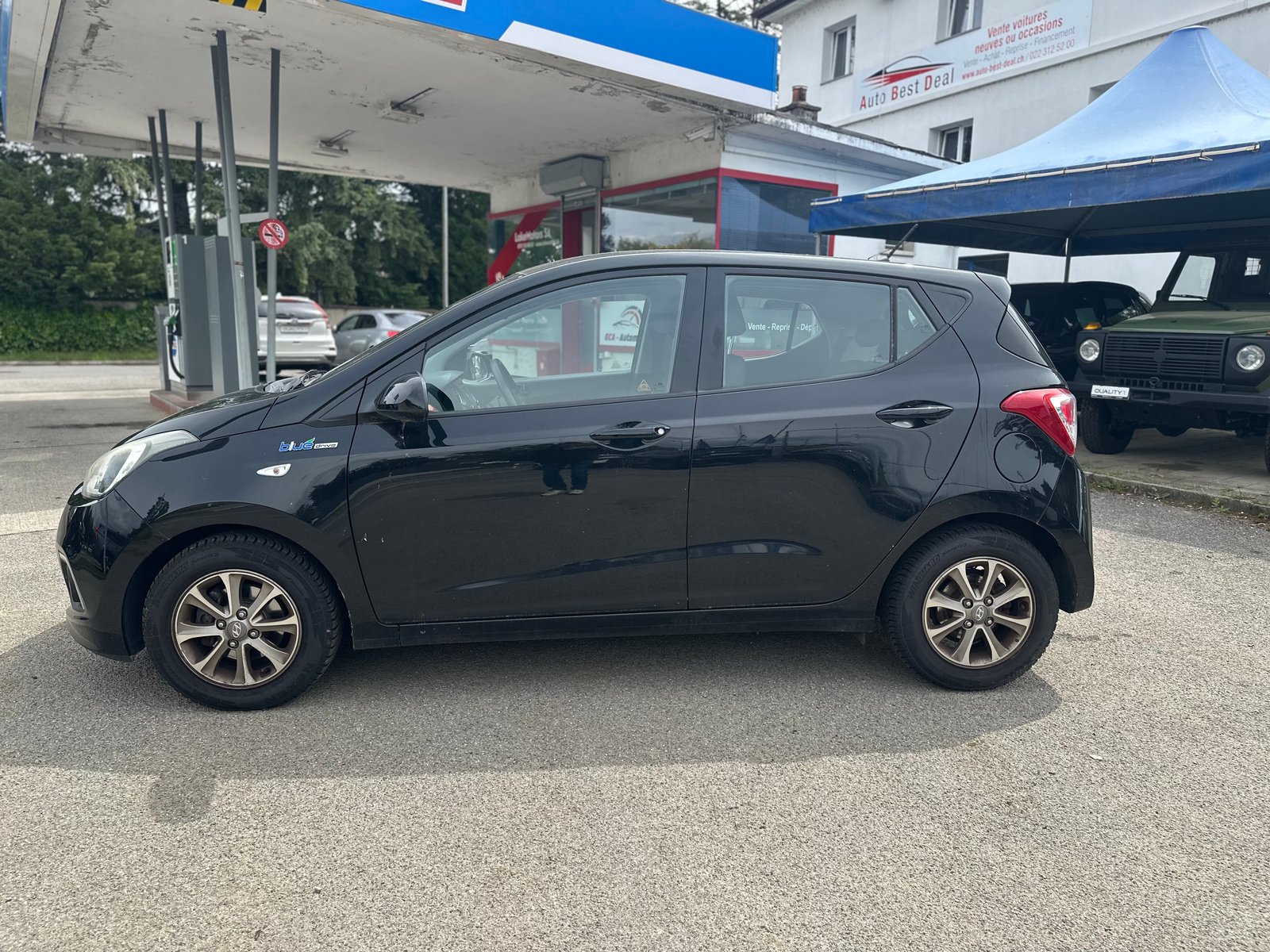 HYUNDAI i10 1.0 Amplia, Benzin, Occasion / Gebraucht, Handschaltung - 7