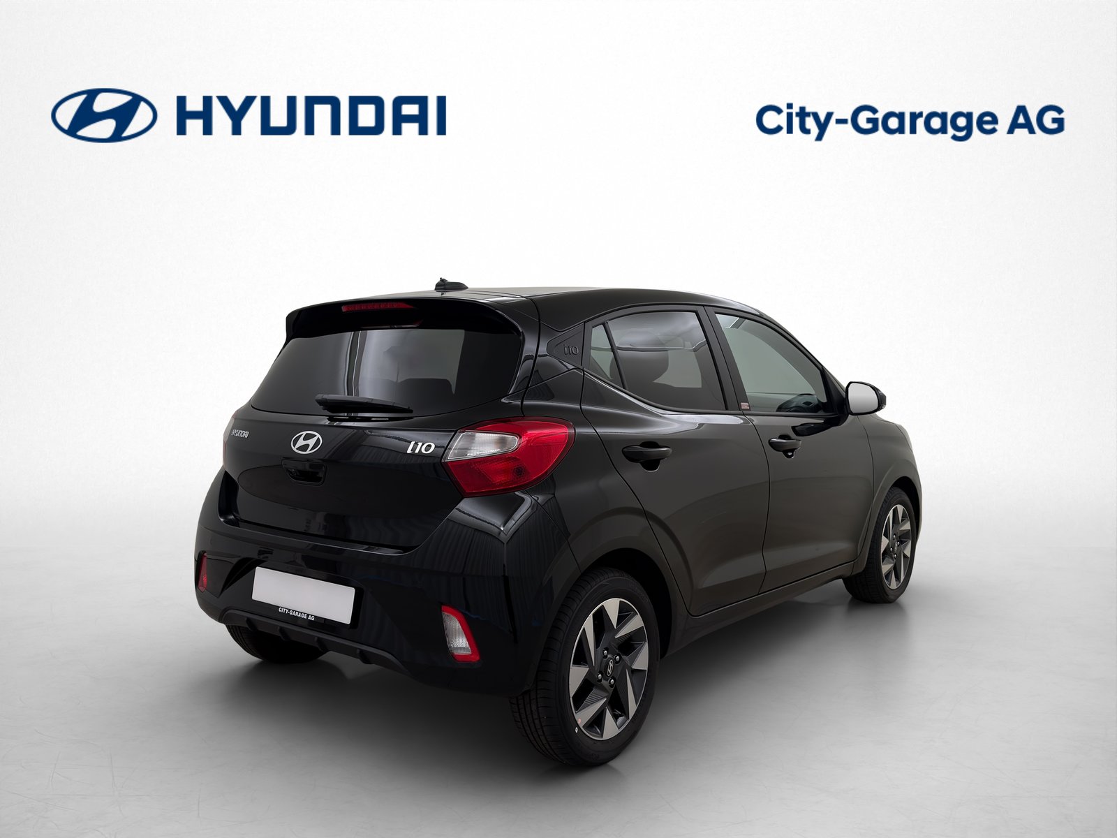 HYUNDAI i10 1.2 Amplia, Petrol, Ex-demonstrator, Automatic - 3