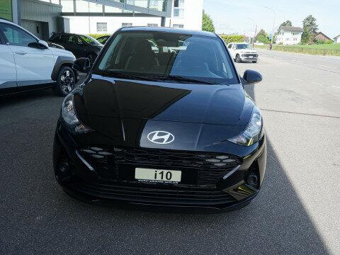 HYUNDAI i10 1.2 Amplia, Petrol, Ex-demonstrator, Manual
