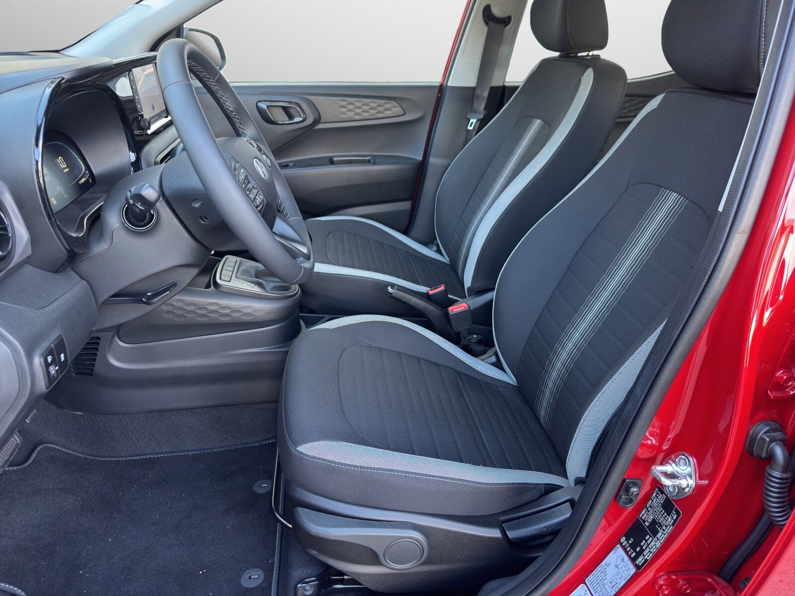 HYUNDAI i10 1.0 Origo, Benzin, Neues Fahrzeug mit Tageszulassung, Automatik - 5