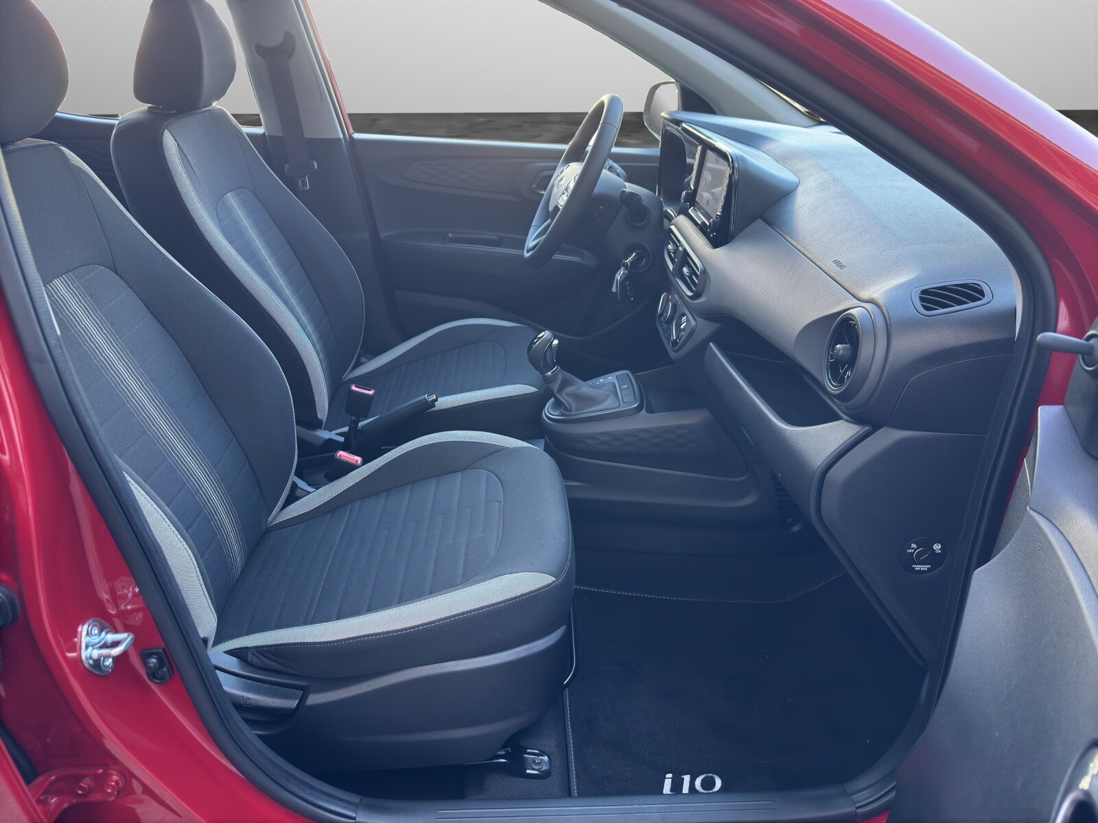 HYUNDAI i10 1.0 Origo, Benzin, Neues Fahrzeug mit Tageszulassung, Automatik - 7