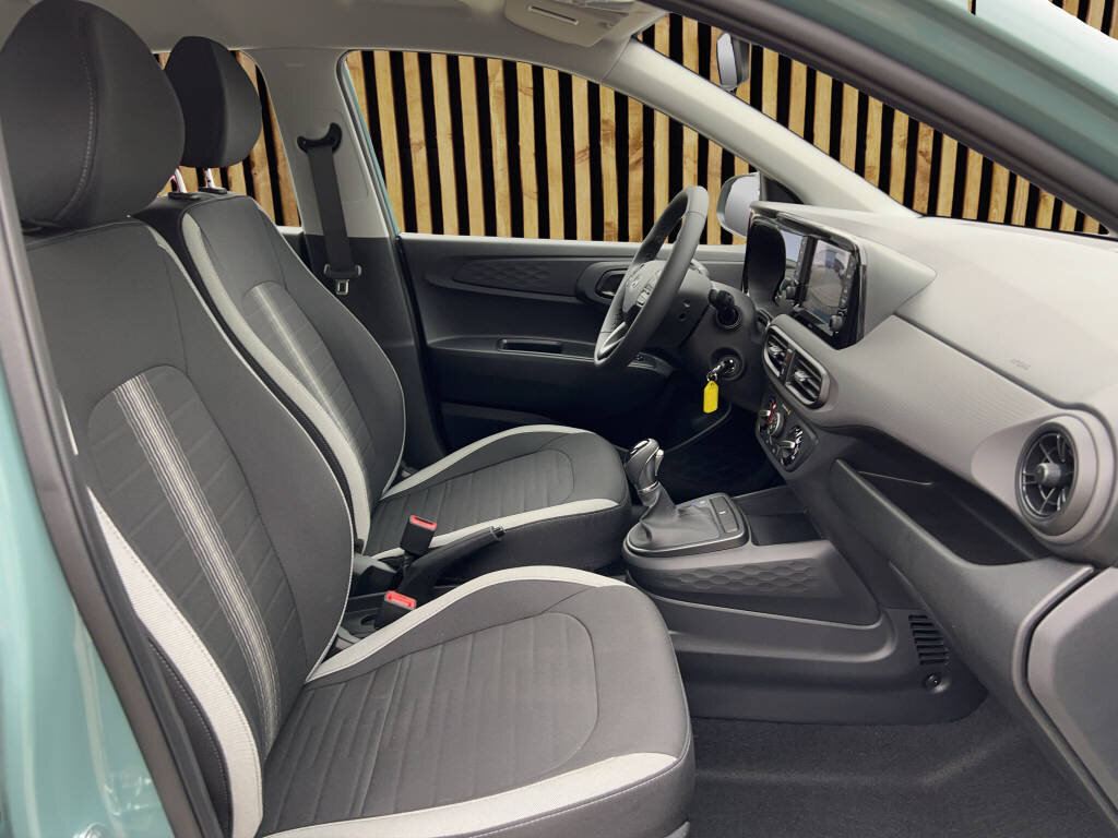 HYUNDAI i10 1.0 Origo, Benzin, Neues Fahrzeug mit Tageszulassung, Automatik - 5