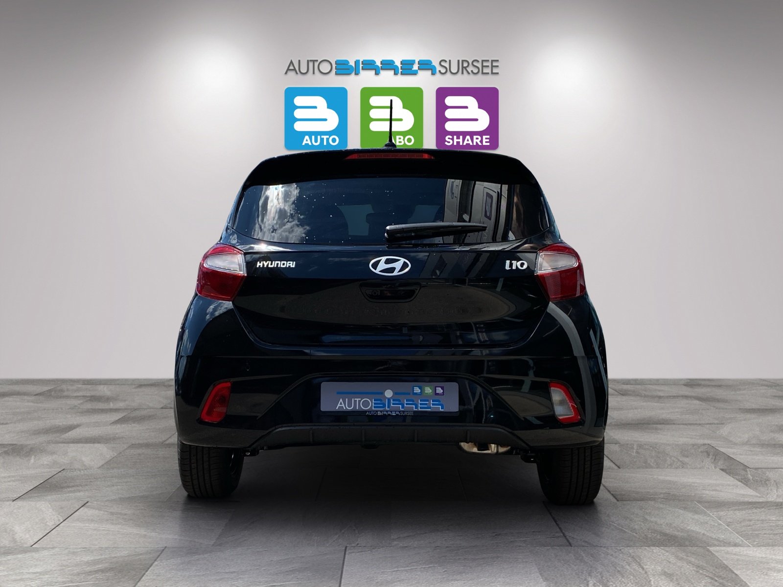 HYUNDAI i10 1.2 Amplia, Petrol, New car, Automatic - 6