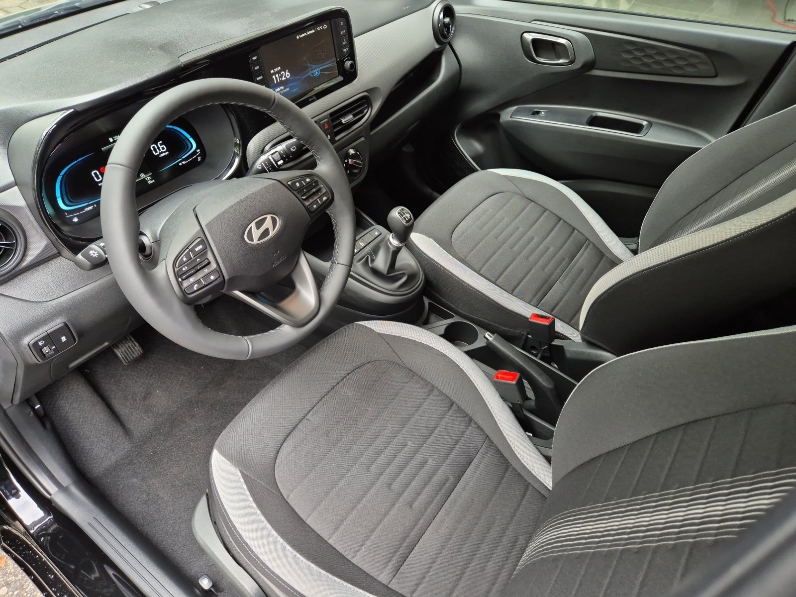 HYUNDAI i10 1.2 Amplia, Benzin, Neuwagen, Handschaltung - 5