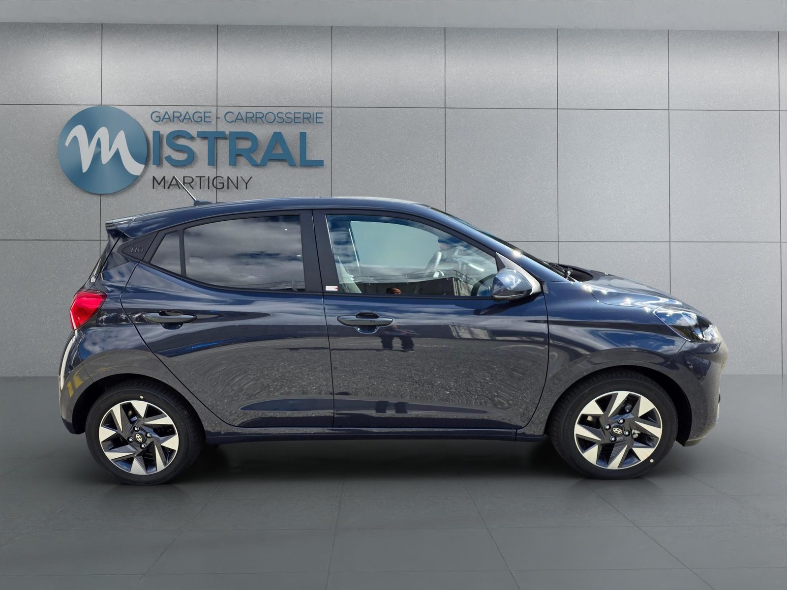 HYUNDAI i10 1.2 Amplia, Essence, Voiture nouvelle, Automatique - 6