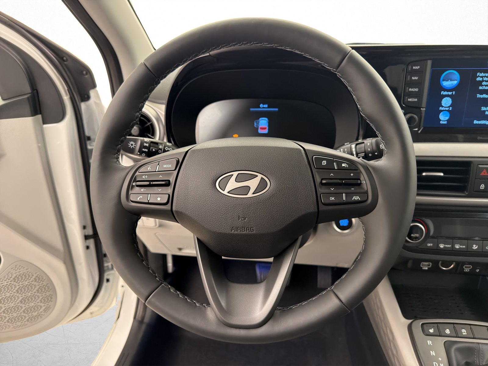 HYUNDAI i10 1.2 Vertex, Benzin, Neuwagen, Automatik - 6