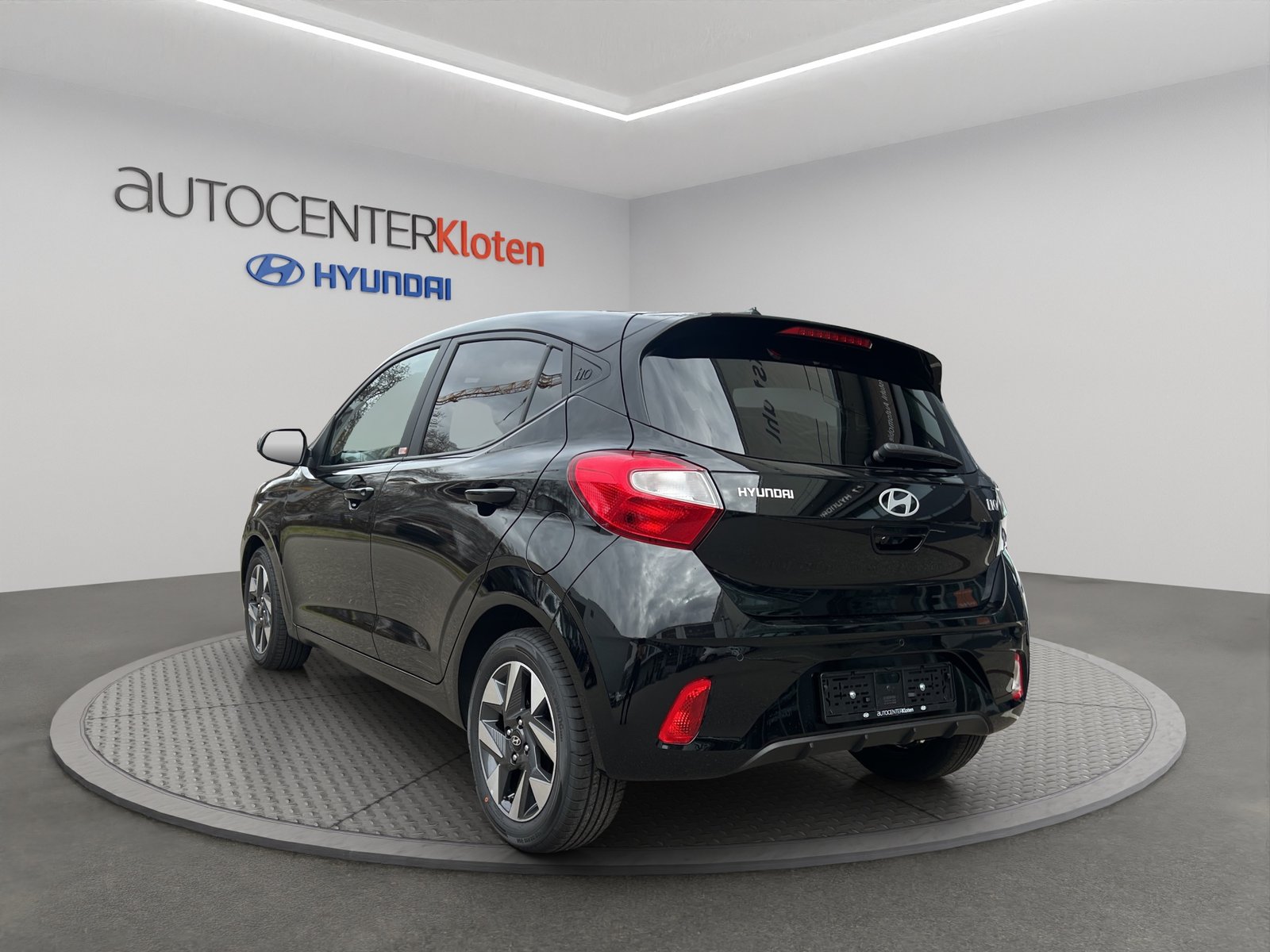 HYUNDAI i10 1.2 Amplia, Benzin, Neuwagen, Automatik - 4