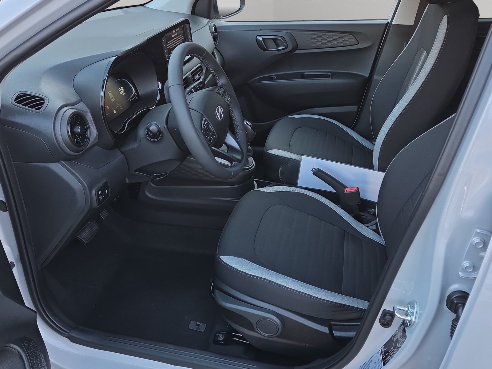 HYUNDAI i10 1.2 Amplia, Benzina, Auto nuove, Automatico - 6