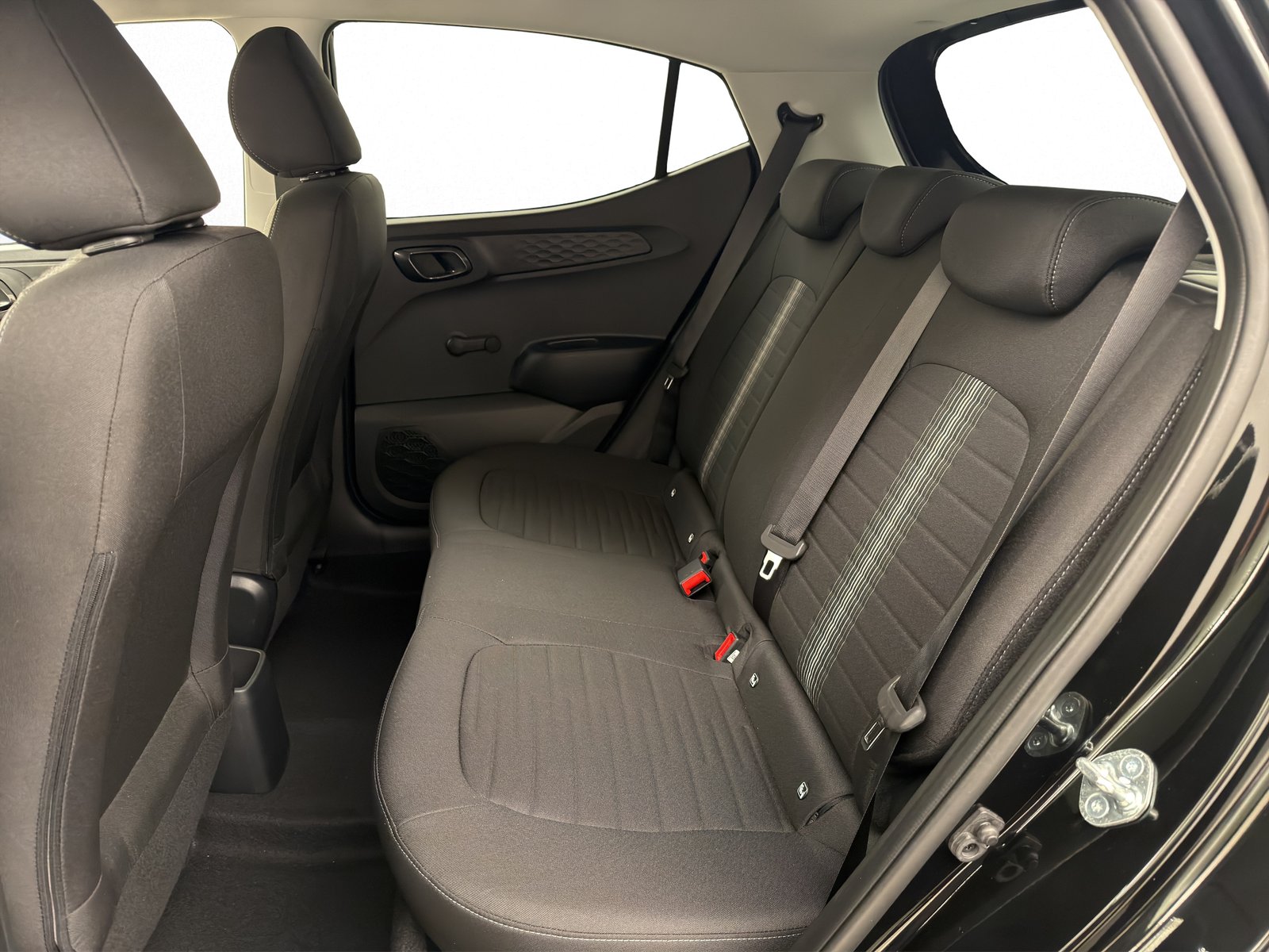 HYUNDAI i10 1.2 Amplia, Benzina, Auto nuove, Automatico - 4