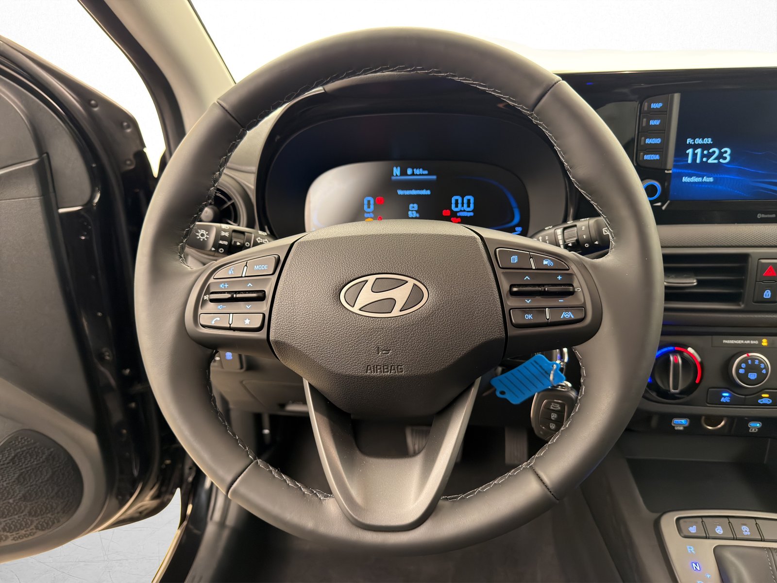 HYUNDAI i10 1.2 Amplia, Benzina, Auto nuove, Automatico - 6