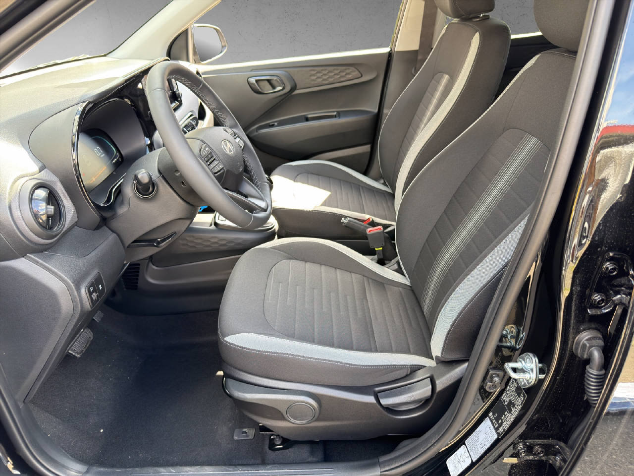 HYUNDAI i10 1.2 Amplia MY25, Petrol, New car, Automatic - 6