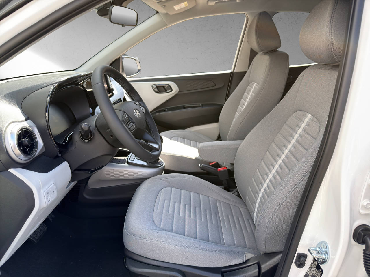 HYUNDAI i10 1.2 Vertex MY25, Petrol, New car, Automatic - 6