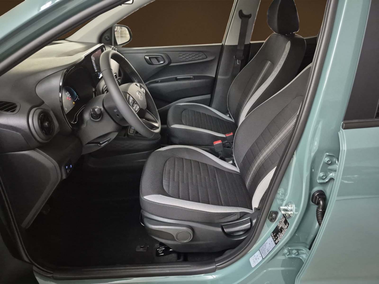 HYUNDAI i10 1.0 Origo, Essence, Voiture nouvelle, Manuelle - 6