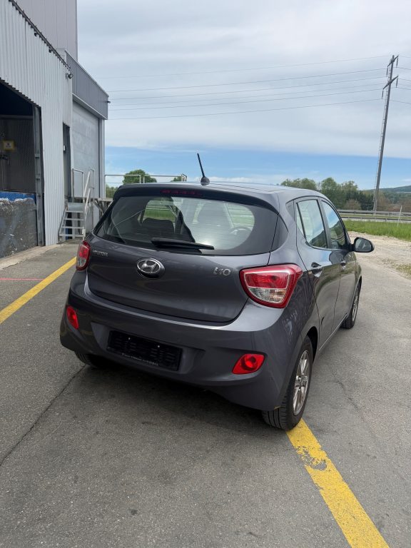 HYUNDAI I10 1.2 Vertex, Essence, Occasion / Utilisé, Manuelle - 6