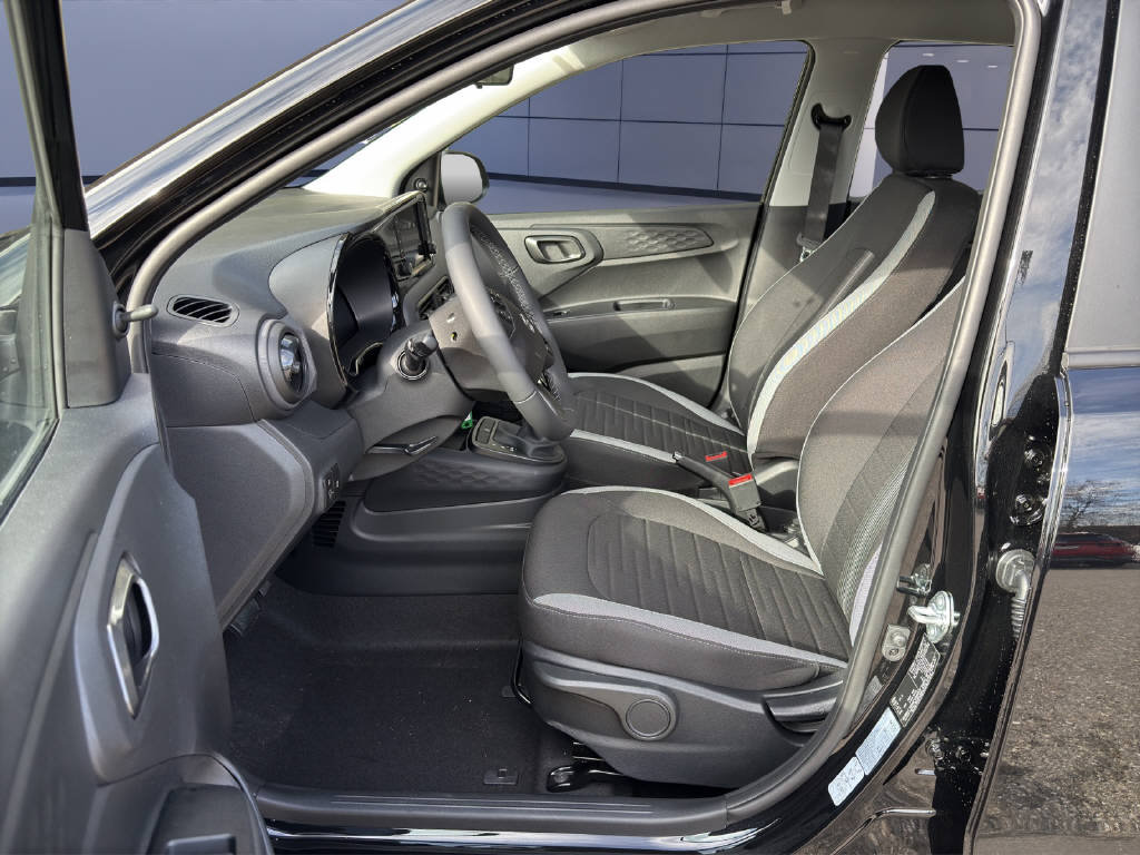 HYUNDAI i10 1.0 Origo, Benzin, Occasion / Gebraucht, Automatik - 6