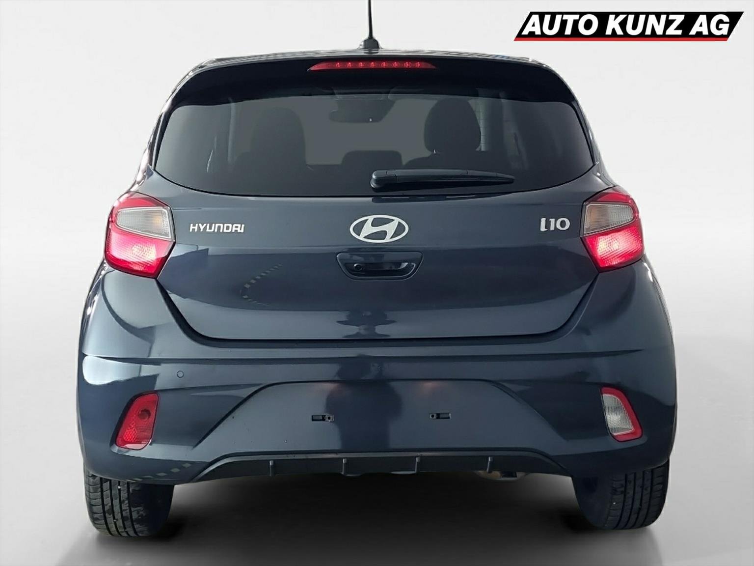 HYUNDAI i10 1.2 Amplia, Benzin, Occasion / Gebraucht, Handschaltung - 4