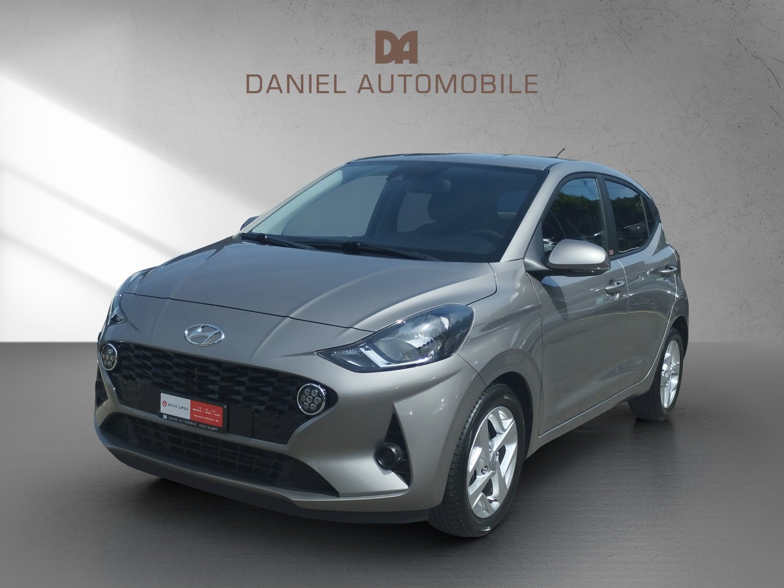HYUNDAI i10 1.2 Amplia, Petrol, Second hand / Used, Automatic - 3