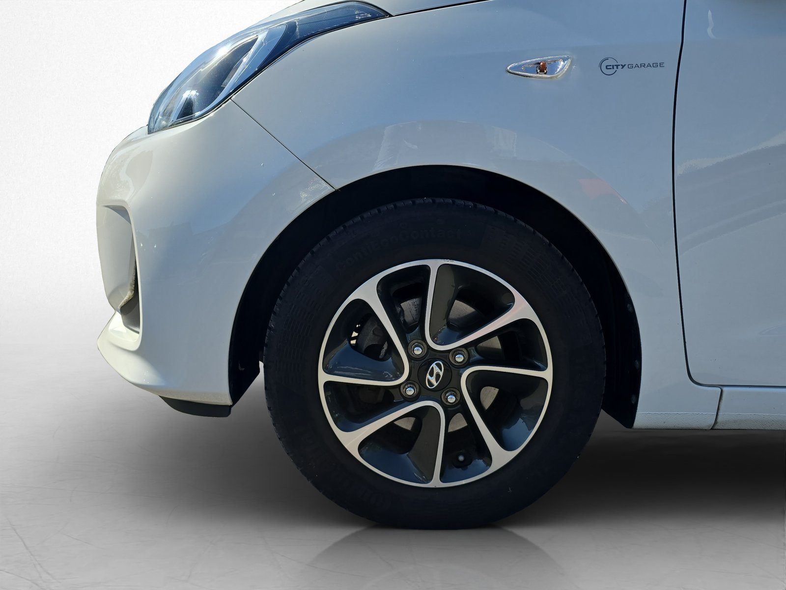 HYUNDAI i10 1.2 Amplia, Essence, Occasion / Utilisé, Manuelle - 7
