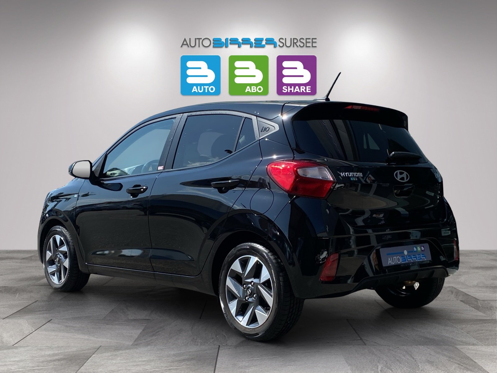 HYUNDAI i10 1.2 Amplia, Benzin, Occasion / Gebraucht, Automatik - 7