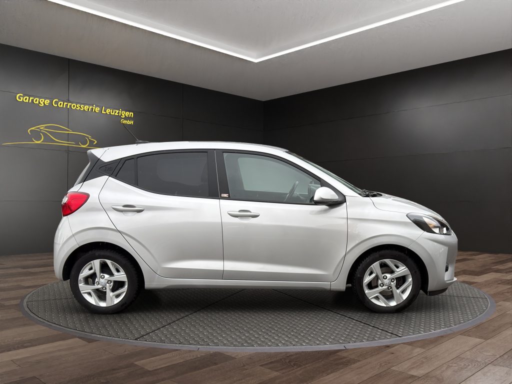 HYUNDAI I10 1.2 Amplia, Benzin, Occasion / Gebraucht, Automatik - 7