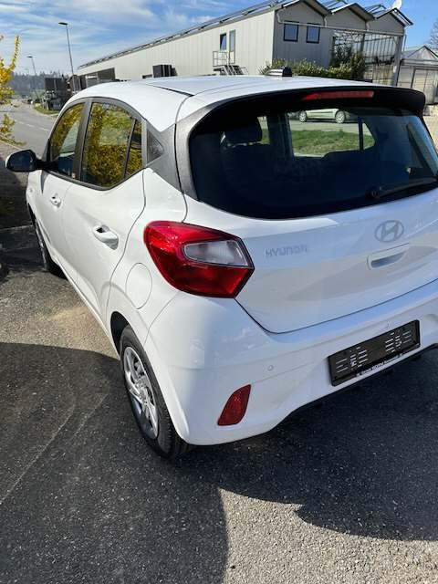 HYUNDAI i10 1.0 Origo, Benzin, Vorführwagen, Handschaltung - 3