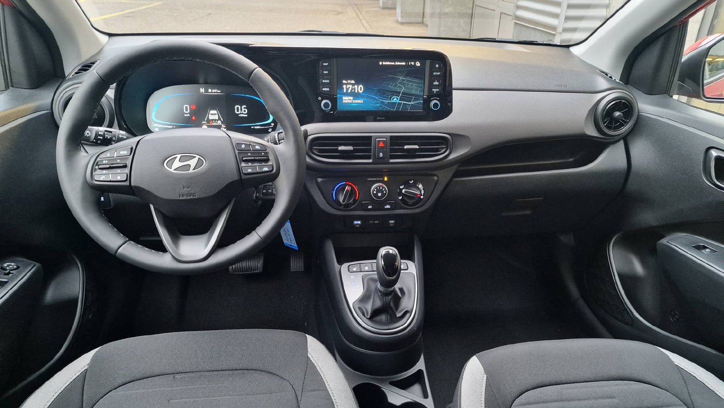 HYUNDAI i10 1.2 Amplia AMT5, Petrol, Ex-demonstrator, Automatic - 7