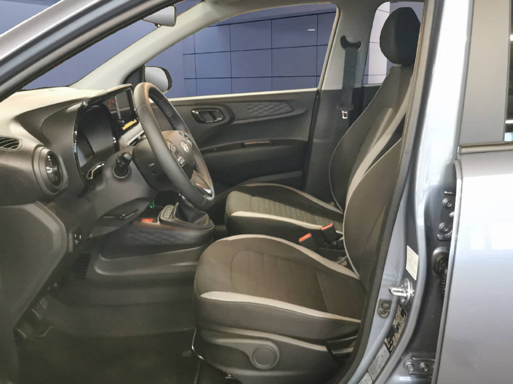 HYUNDAI i10 1.2 Amplia, Benzin, Vorführwagen, Handschaltung - 6