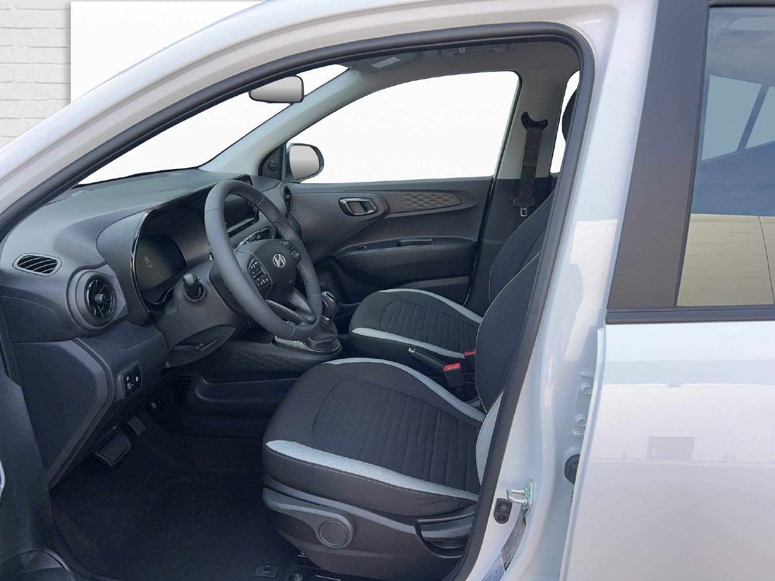 HYUNDAI i10 1.0 Origo, Essence, Voiture de démonstration, Automatique - 7