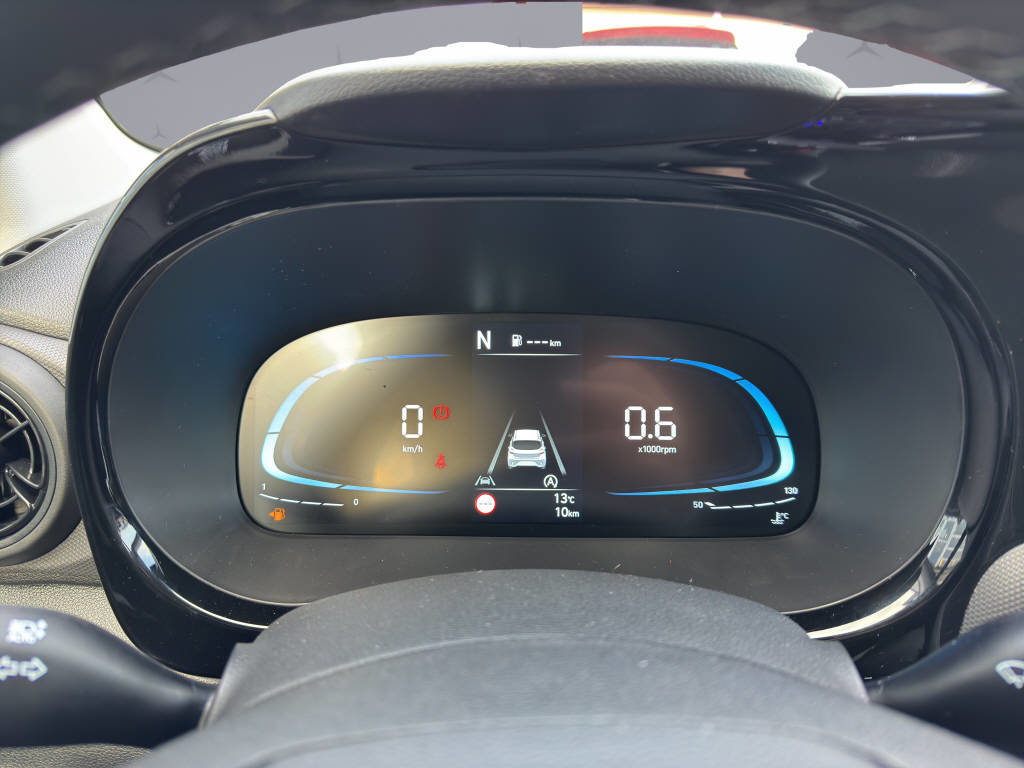 HYUNDAI i10 1.2 Amplia, Essence, Voiture de démonstration, Automatique - 6