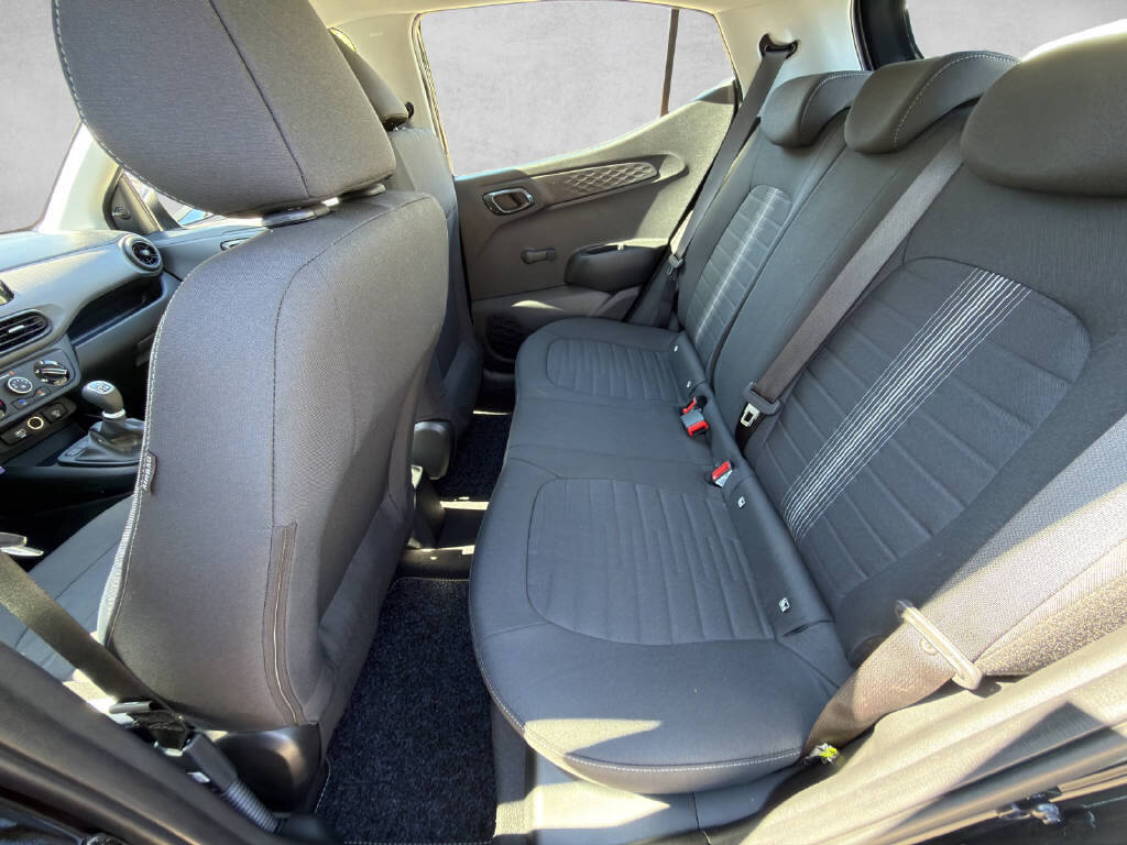 HYUNDAI i10 1.0 Origo, Petrol, Ex-demonstrator, Manual - 7