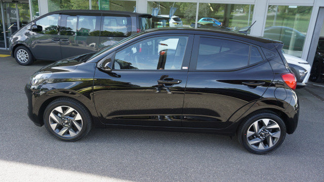 HYUNDAI i10 1.2 Amplia, Ex-demonstrator, Manual - 3