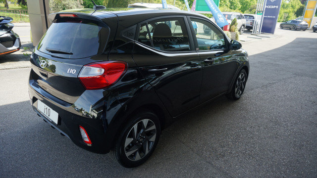 HYUNDAI i10 1.2 Amplia, Ex-demonstrator, Manual - 5