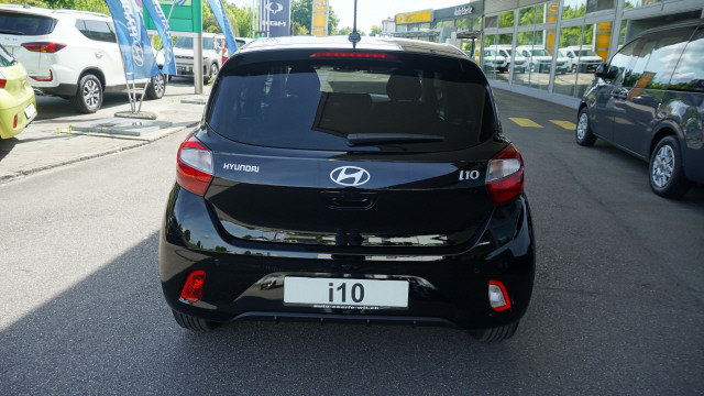 HYUNDAI i10 1.2 Amplia, Ex-demonstrator, Manual - 6