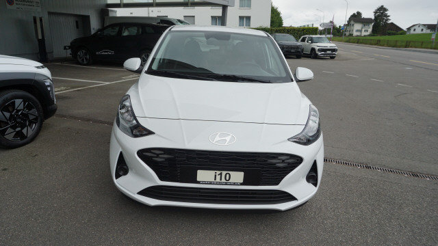 HYUNDAI i10 1.2 Amplia, Ex-demonstrator, Manual - 2