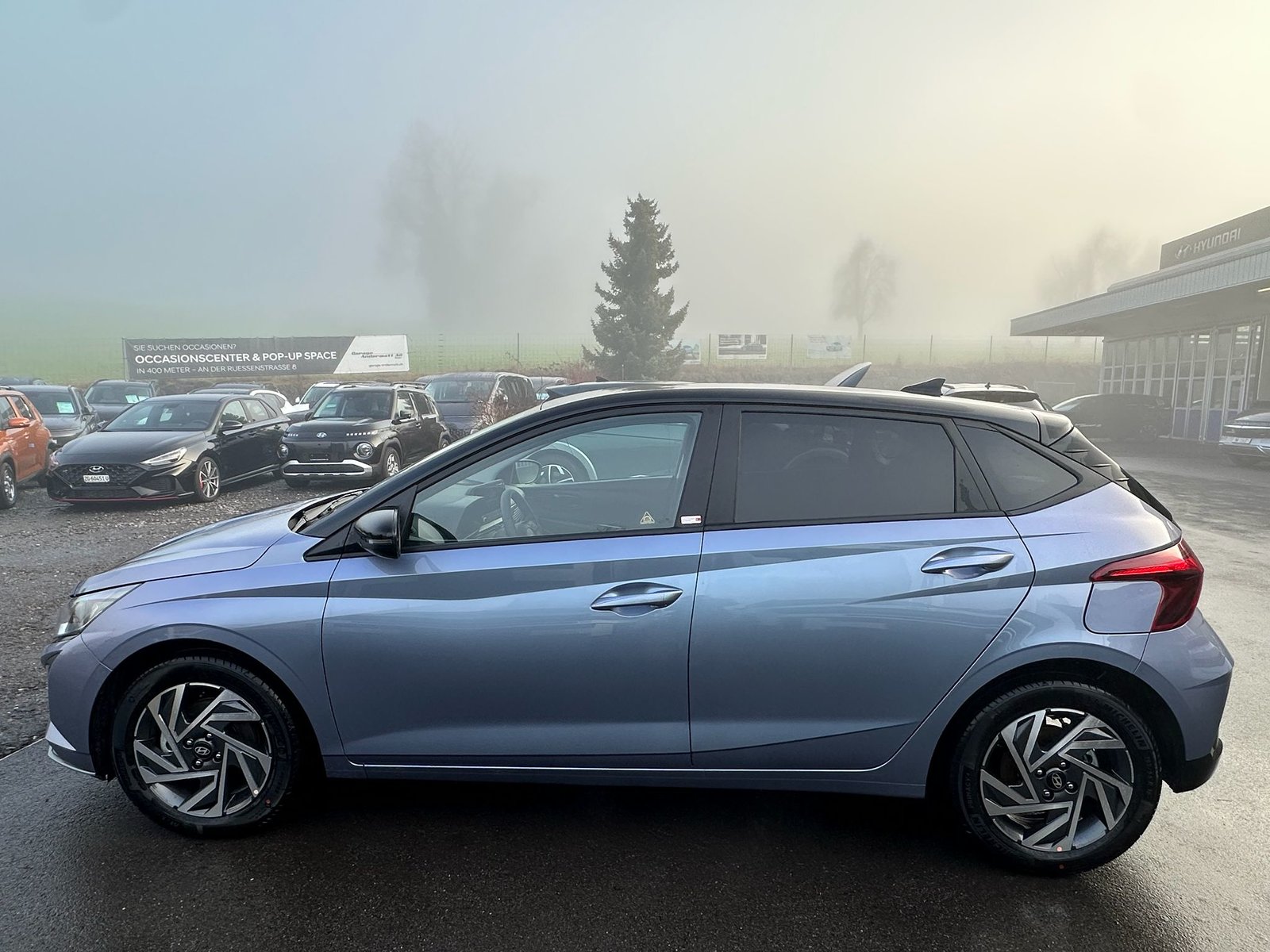 HYUNDAI i20 1.0 T-GDi Amplia DCT, Essence, Voiture nouvelle, Automatique - 4
