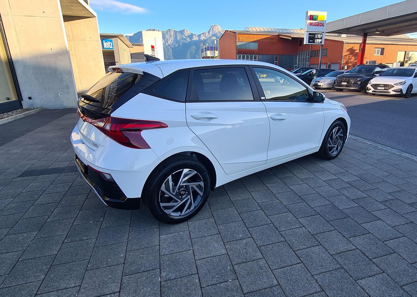 HYUNDAI i20 1.0 T-GDi Amplia DCT, Benzina, Auto nuove, Automatico - 5