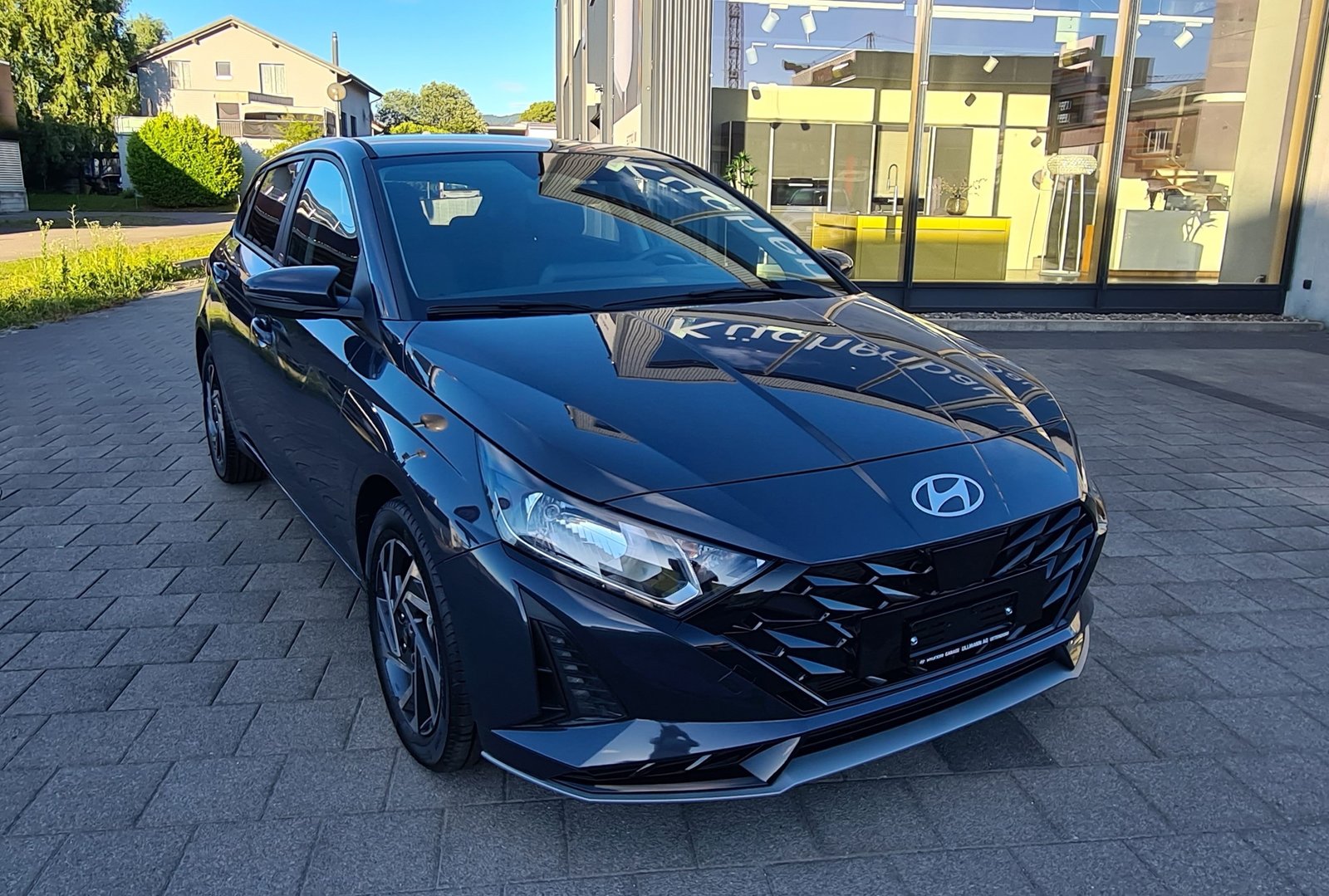 HYUNDAI i20 1.0 T-GDi Amplia DCT, Petrol, New car, Automatic - 2