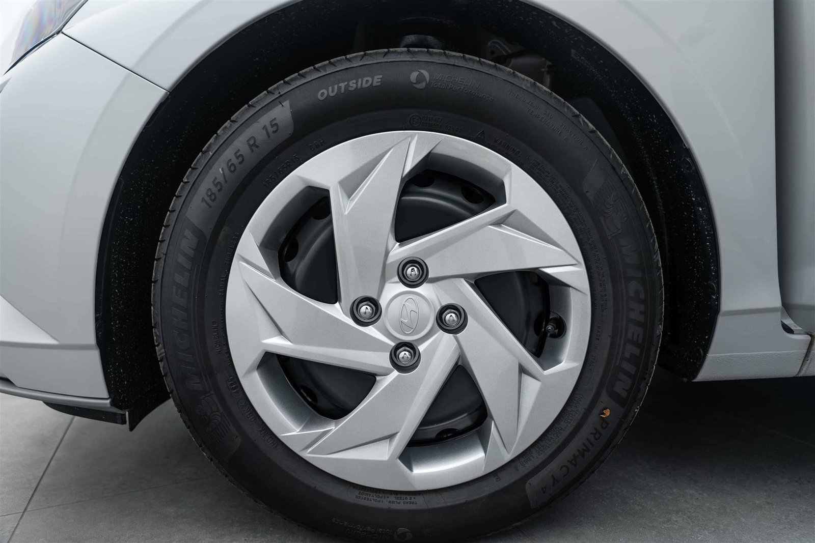 HYUNDAI i20 1.0 T-GDi Comfort DCT-Automat, Benzin, Neuwagen, Automatik - 6